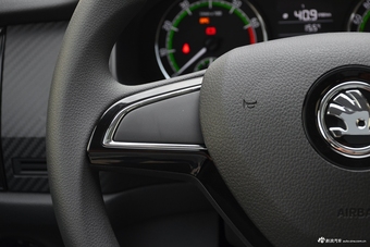 2018款柯迪亚克1.8T自动330TSI两驱标准版5座