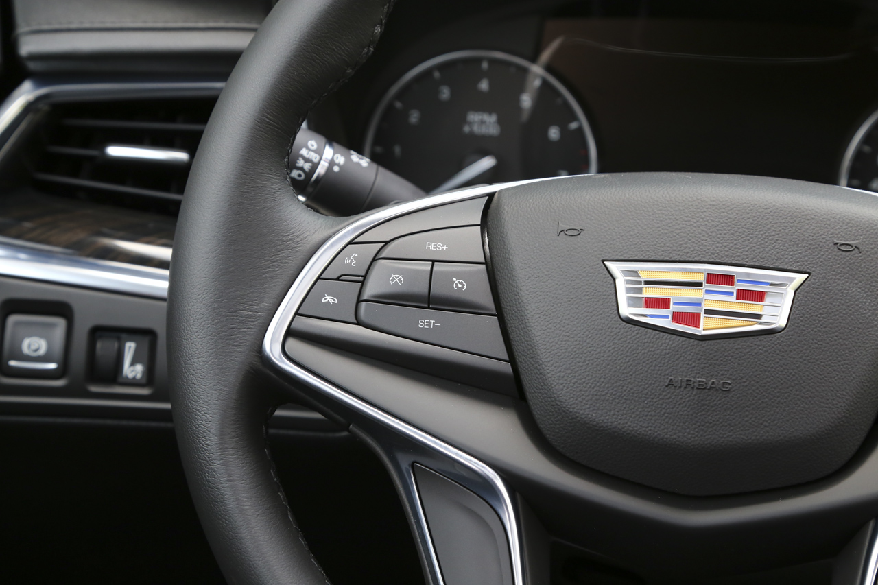 2018款XT5 2.0T自动25T豪华型