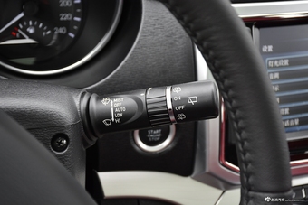 2017款哈弗H6 Coupe 2.0T自动两驱精英型蓝标