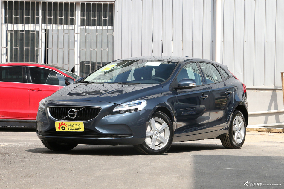 2018款沃尔沃V40 1.5T自动T3 智尚版