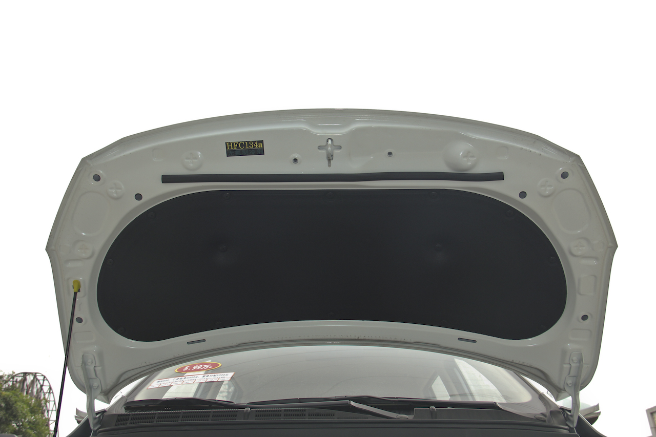 2017款长安欧尚A800 1.5T手动豪享型