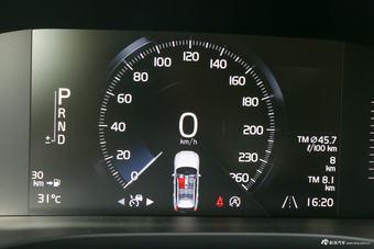 2019款沃尔沃XC60 2.0T自动四驱T5智逸版