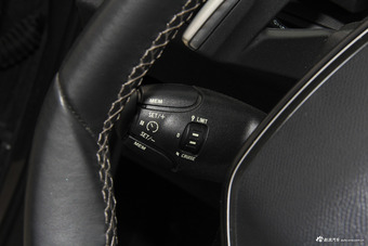 2017款标致4008 1.8T自动380THP豪华GT版