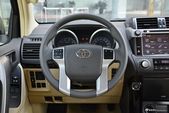 2016款普拉多三门版2.7L GX-R V6 中东版