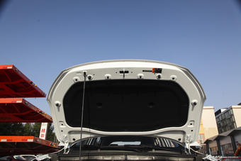 2017款名爵ZS 1.5L手动舒适版 