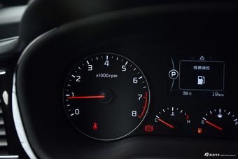 2015款起亚K4 1.8L自动GLS Special