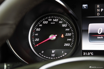 2017款奔驰GLC300 2.0T自动 4MATIC豪华型