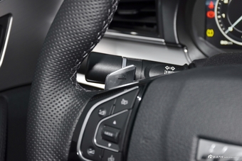 2017款哈弗H7 2.0T自动尊享型红标