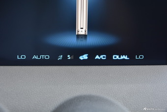 2018款WEY P8 尊贵型