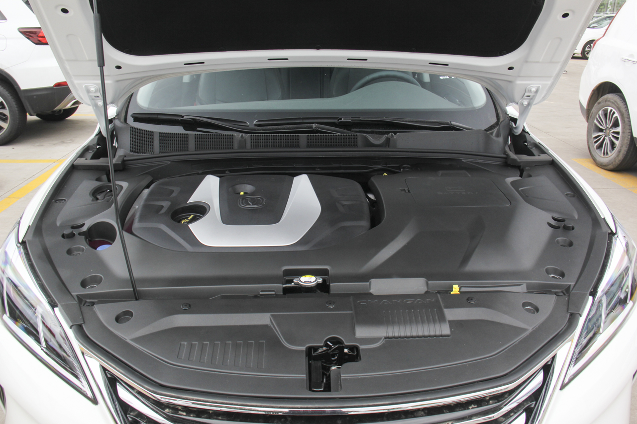 2018款逸动XT 1.6L自动领潮型GDI