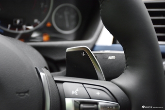 2017款宝马4系2.0T自动425i Gran Coupe尊享型M运动套装