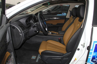 2017款比亚迪秦1.5T自动尊贵型