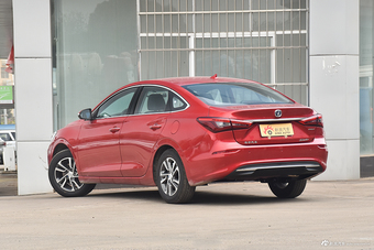 2018款逸动高能版1.6L GDI手动先锋型 