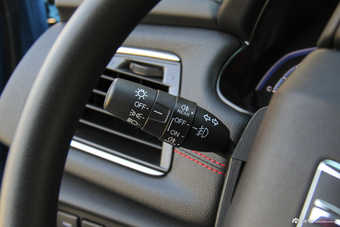 2017款纳智捷 U5 SUV 1.6L手动骑士版