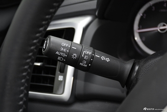 2017款本田UR-V 2.0L 370TURBO自动四驱尊耀版