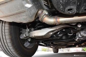 2017款本田UR-V 2.0L 370TURBO自动四驱尊耀版