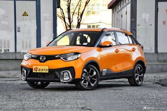 2017款风神AX4 1.6L自动潮尚型