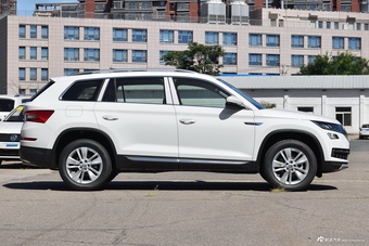 2018款柯迪亚克改款2.0T自动330TSI两驱豪华优享版5座