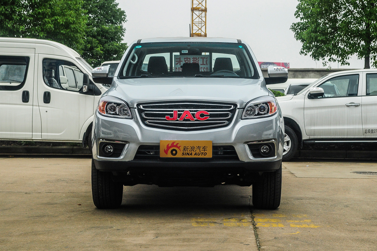 2016款 帅铃T6 2.0T柴油旗舰型D19TCID7