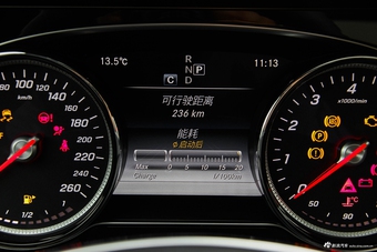 2017款奔驰E级2.0T自动 300运动型