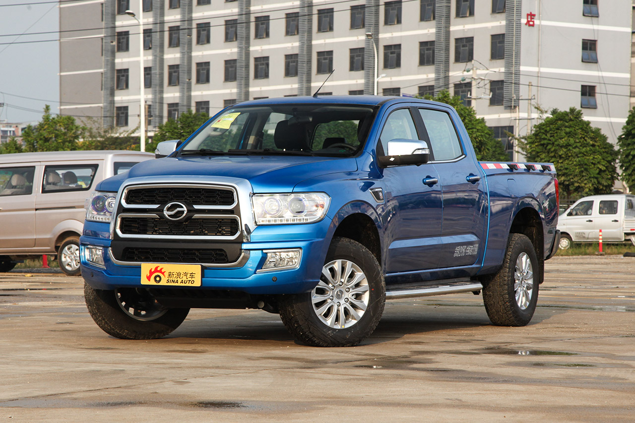 2018款领主2.5T手动柴油大双四驱超豪华型 