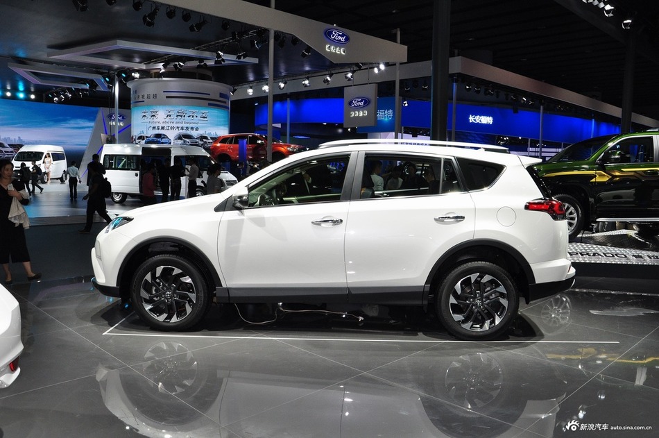 RAV4荣放/CR-V/途观 三车没有对比就没有伤害