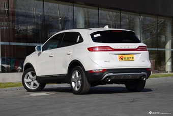 2017款林肯MKC 2.0T 两驱尊悦版（白）