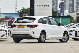 2018款逸行1.6L自动逸享版