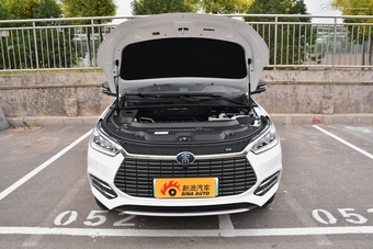 2019款比亚迪宋EV500 智联领耀型