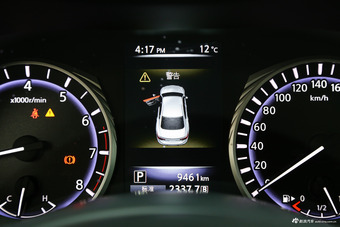 2016款英菲尼迪Q50L 2.0T自动豪华版 