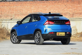 2017款纳智捷 U5 SUV 1.6L手动爵士版