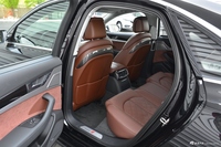 2016款奥迪S8 4.0T自动4.0TFSI quattro