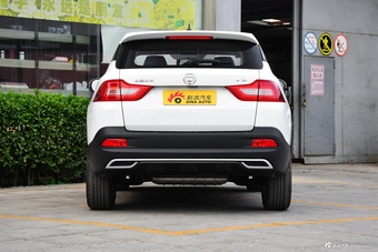 2017款中华V3 1.5L手动舒适型