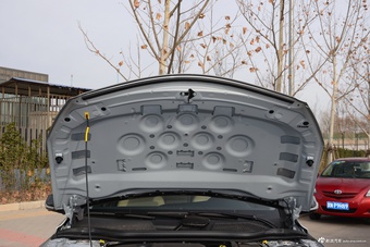 2017款英菲尼迪QX30 2.0T自动四驱极限版