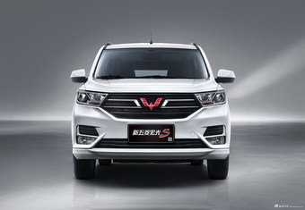 2018款五菱宏光S