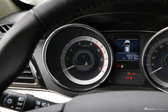 	2017款雄师F22 1.9T手动两驱柴油国五豪华型加长版D19TCIE2