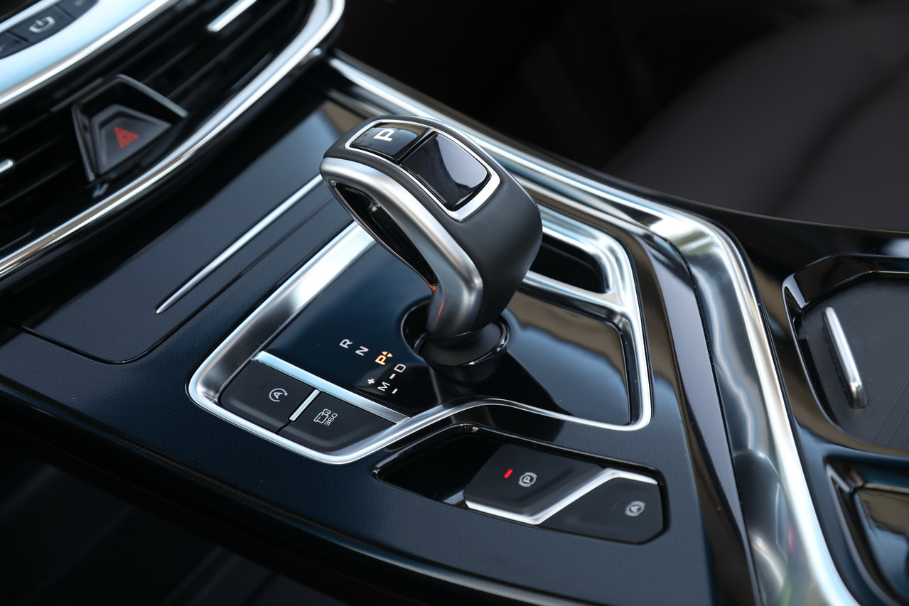 2019款吉利嘉际 1.5TD MHEV DCT尊享型