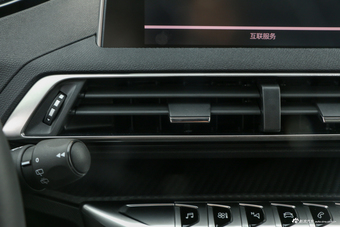 2017款标致5008 1.6T自动350THP精英版5座