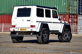 2017款奔驰G级4.0T自动G500 4x4限量版