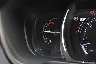 2017款科雷嘉2.0L自动四驱尊贵版