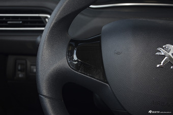 2016款标致308 1.6L手动时尚版