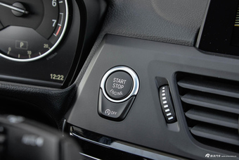 2017款宝马1系基本型