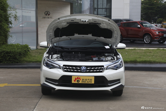 2018款启辰D60 1.6L自动舒适版图片