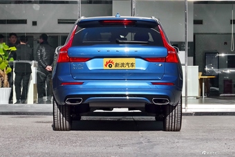 2018款沃尔沃XC60新能源2.0T自动T8 E驱混动智尊豪华版