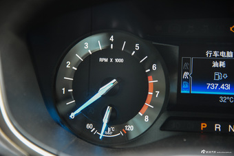 2013款蒙迪欧1.5T自动180舒适型