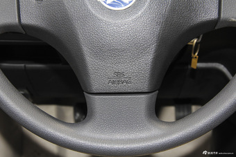 2014款启辰R30 1.2L手动尊享版