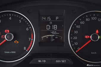 2016款桑塔纳1.6L自动豪华版