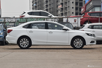 2018款荣威i6 1.5T手动豪华版20T