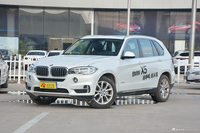 2018款宝马X5 2.0T 自动xDrive28i