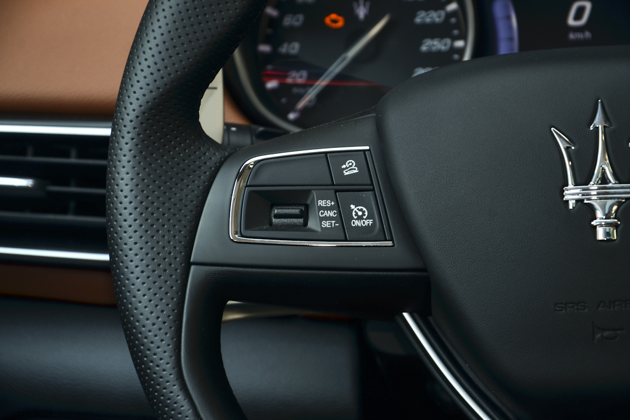 2018款Levante 3.0T自动350Hp 运动版（暂无参数）